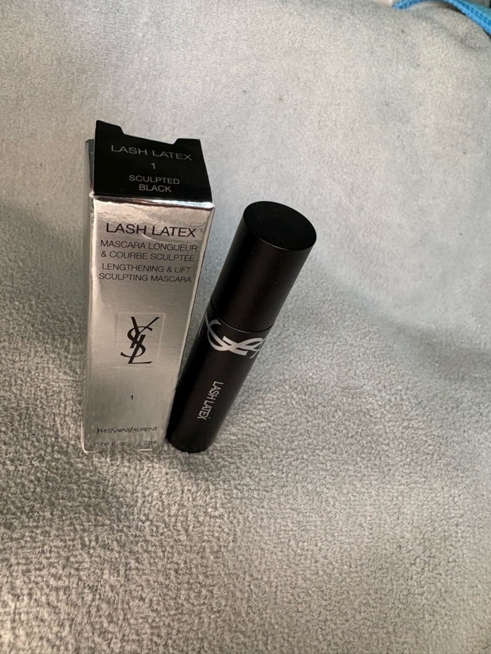 Yves Saint Laurent Lash Latex Sculpting Mascara shade Sculpted Black New in Box